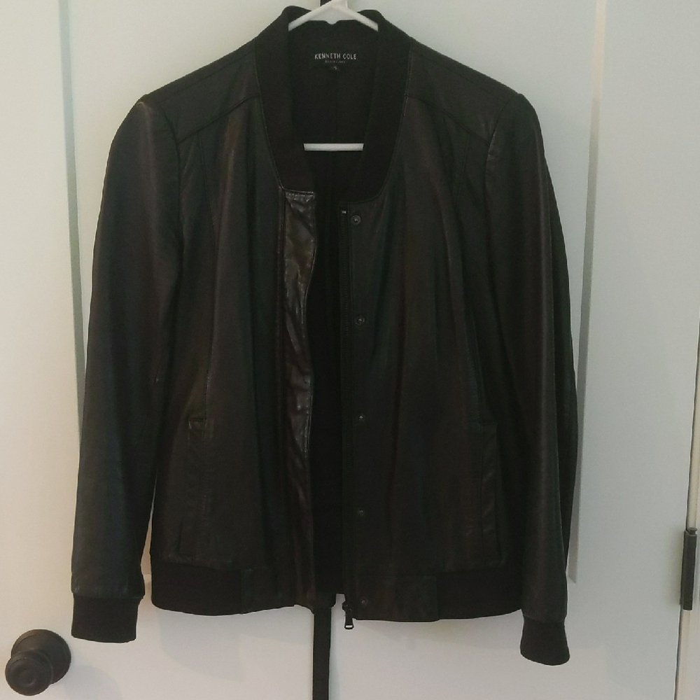 Kenneth Cole Dark Leather Bomber Jacket in XS